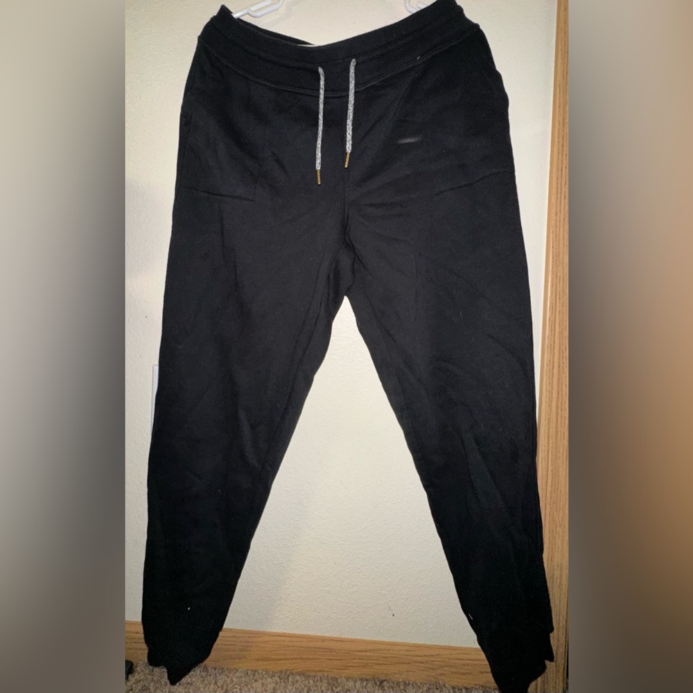 Joggers worn once black